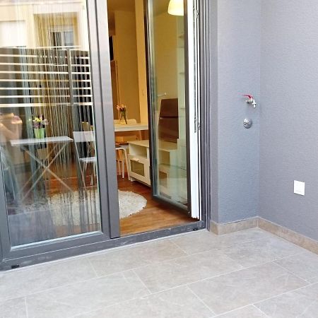 Apartment Paola With Free Private Parking Place Split Exterior foto