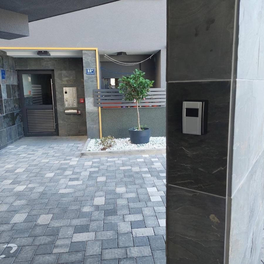 Apartment Paola With Free Private Parking Place Split Exterior foto