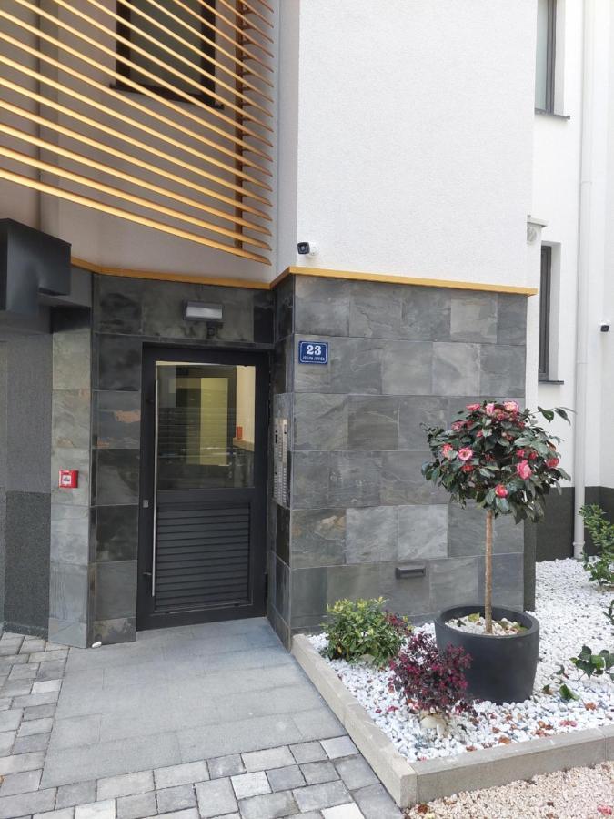 Apartment Paola With Free Private Parking Place Split Exterior foto