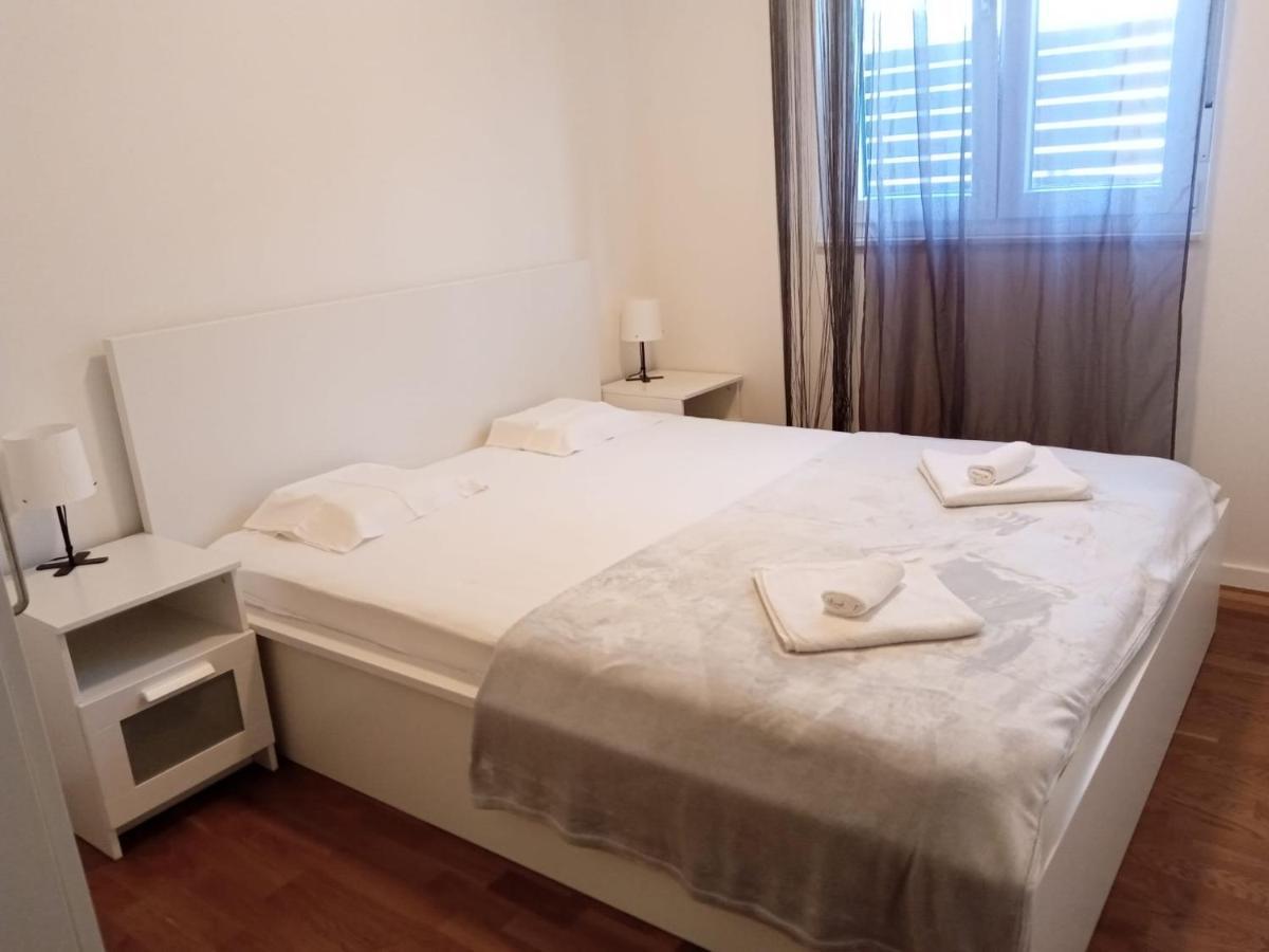 Apartment Paola With Free Private Parking Place Split Exterior foto