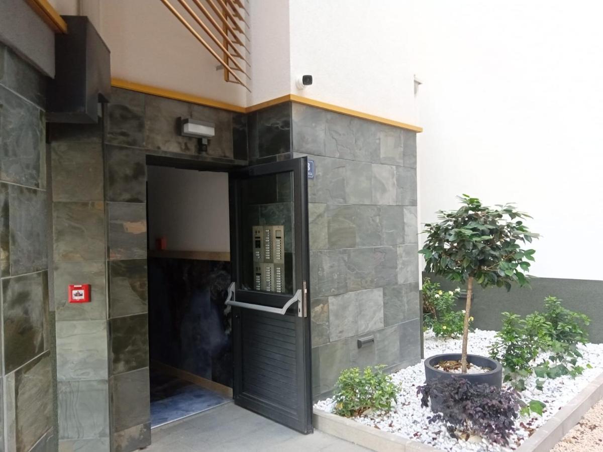 Apartment Paola With Free Private Parking Place Split Exterior foto