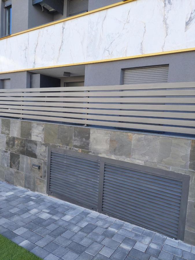 Apartment Paola With Free Private Parking Place Split Exterior foto