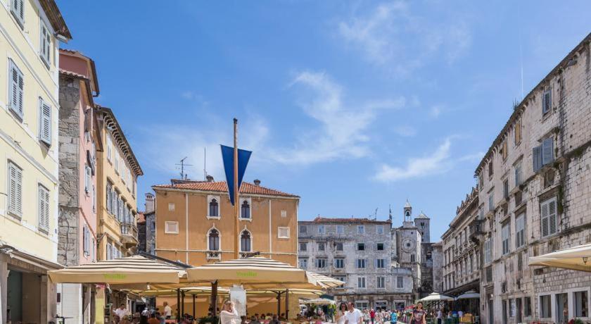 Apartment Paola With Free Private Parking Place Split Exterior foto